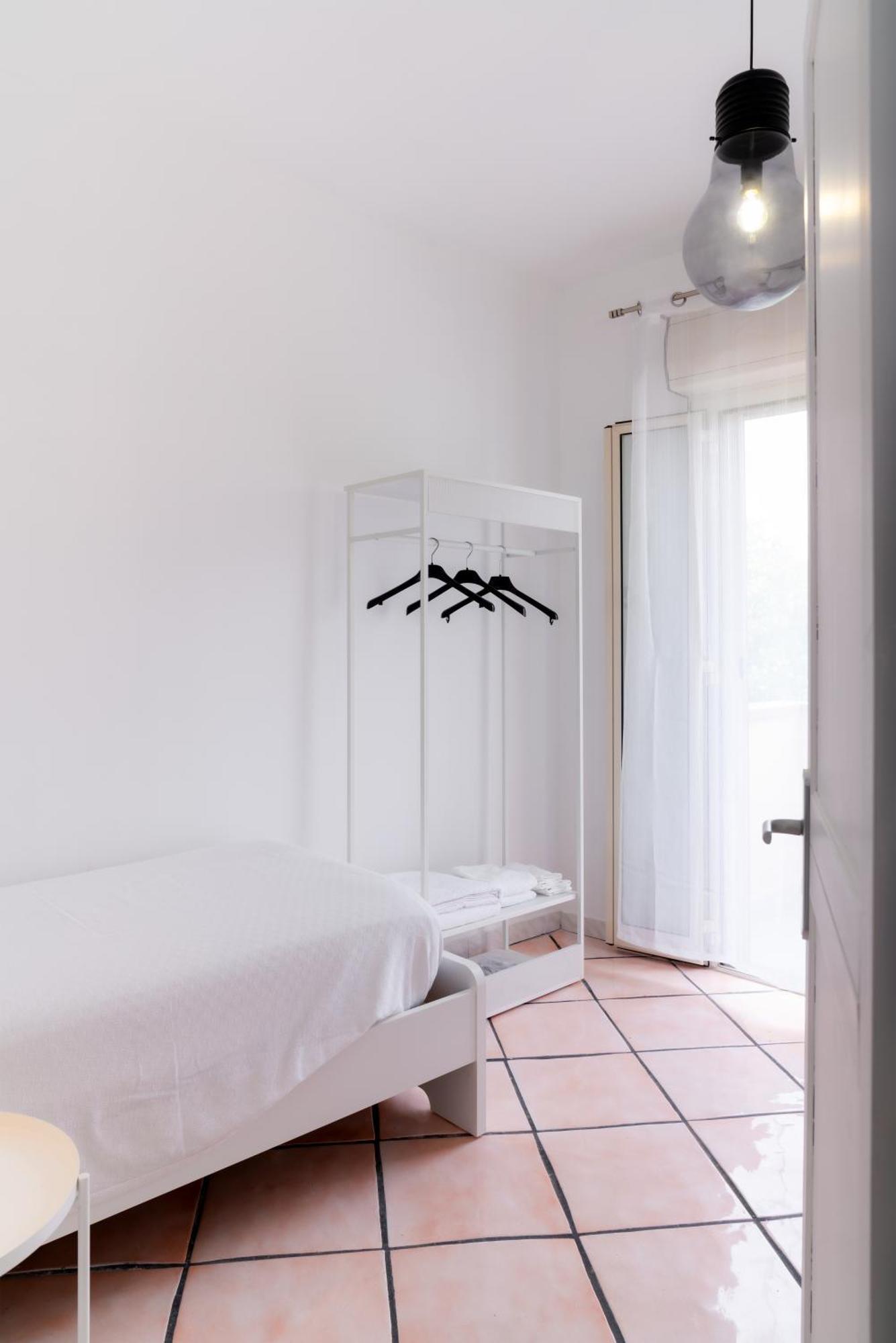 Mondello Cottage *